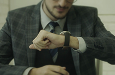 How Smartwatches and Connected Watches Can Help Businessmen