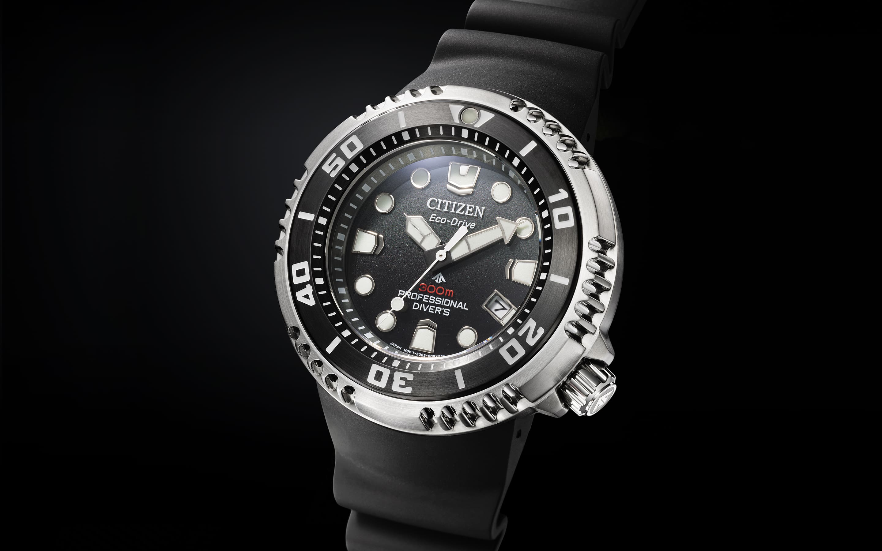 Eco-Drive PROFESSIONAL DIVER 300m