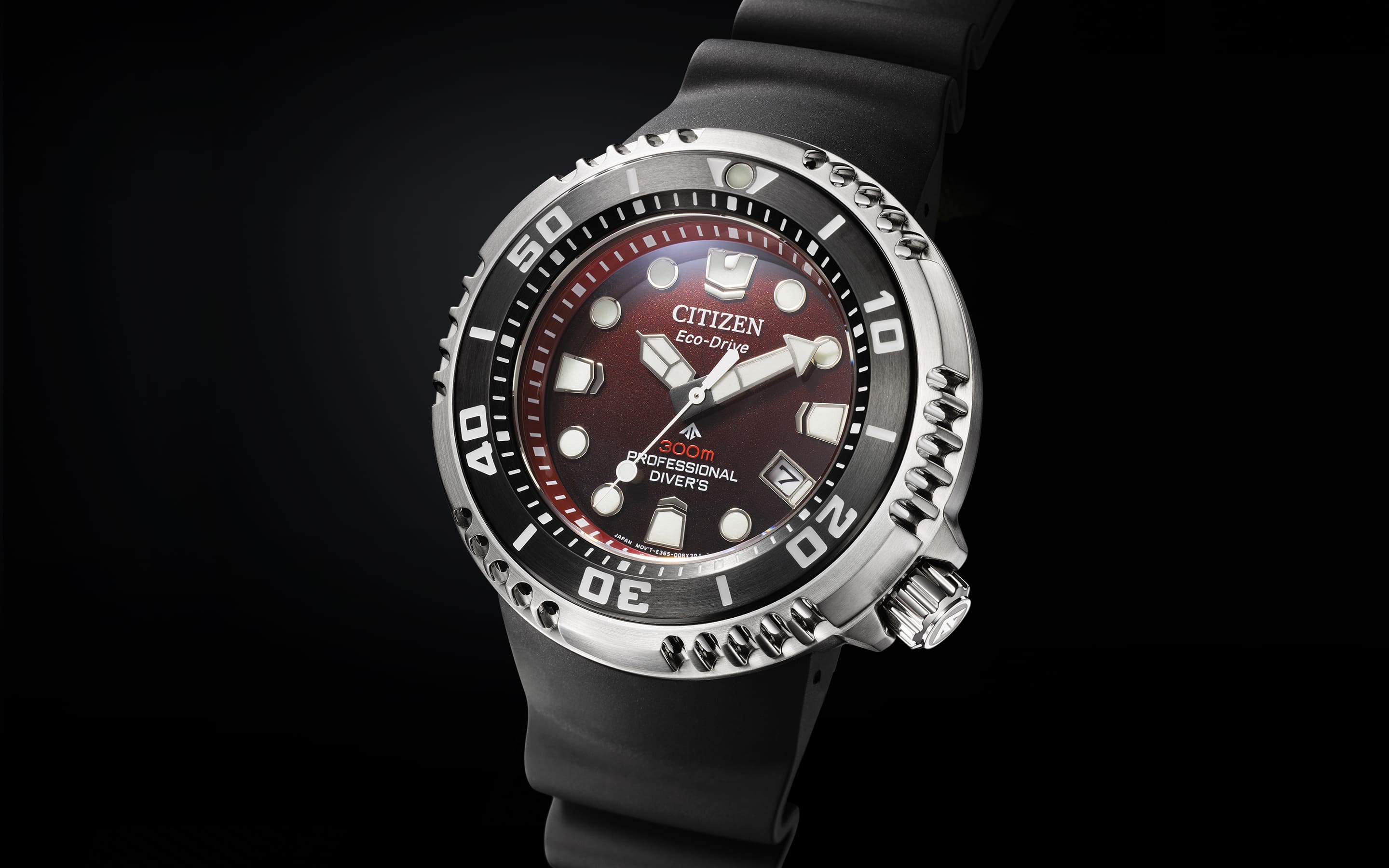 Eco-Drive PROFESSIONAL DIVER 300m